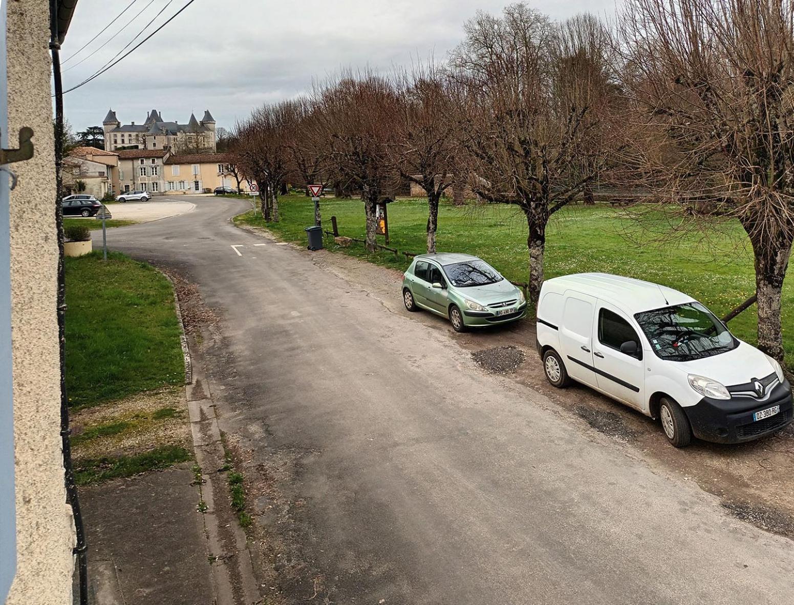 Ferienwohnung Au Bord De La Riviere Verteuil-sur-Charente Exterior foto